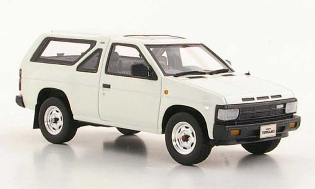 Nissan Terrano 1/43 Hi Story (R3M) white 3-portes RHD 1986 diecast model cars