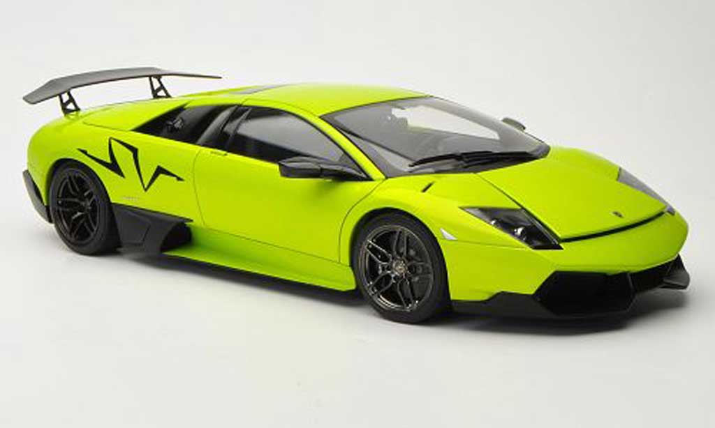 Lamborghini Murcielago LP670 1/18 Autoart LP670 4 SV grun diecast model cars