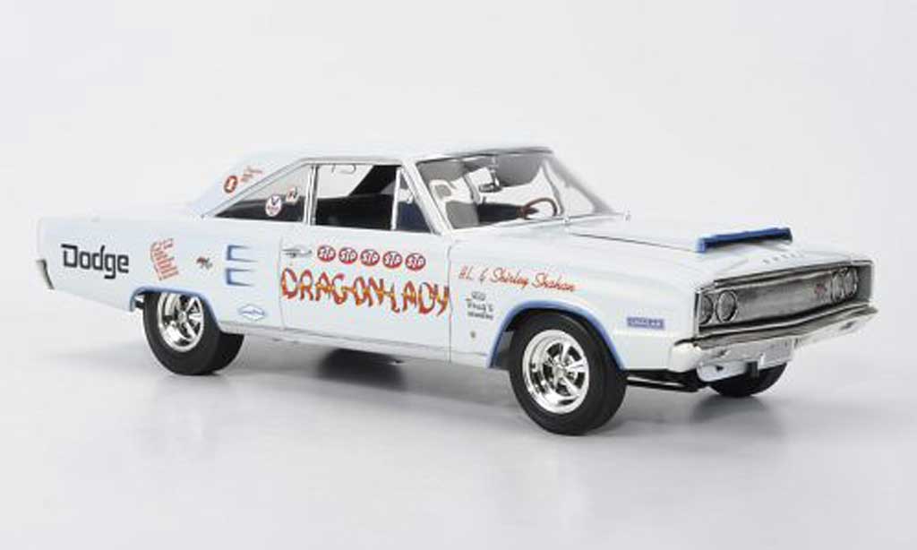 Dodge Coronet 1967 1/18 Highway 61 1967 R/T Dragonlady H.L. + S.Shahan diecast model cars