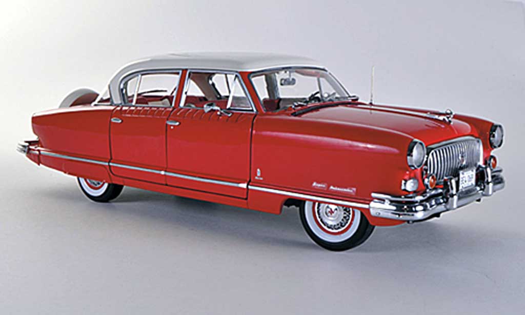 Nash Ambassador 1/18 Sun Star Airflyte red/white 1952 diecast model cars