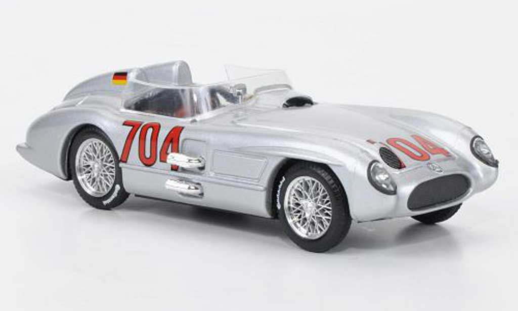 Mercedes 300 SLR 1/43 Brumm SLR No.704 Hans Herrmann 1955 diecast model cars