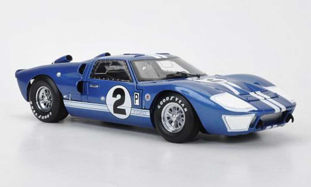 Ford GT40 1/18 Shelby Collectibles GT 40 MkII No.2 Sebring 1966 diecast model cars
