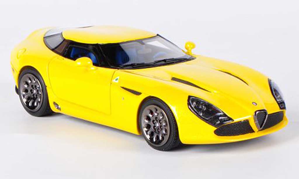 Alfa Romeo TZ3 1/43 Look Smart Stradale yellow diecast model cars