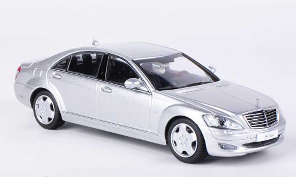 Mercedes Classe S 1/43 Kyosho Langversion (V221) greygrey diecast model cars