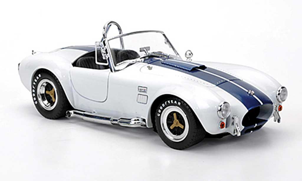 Shelby Ac Cobra 1/18 Shelby Collectibles 427 S/C white avec blueen bandes 1966 diecast model cars