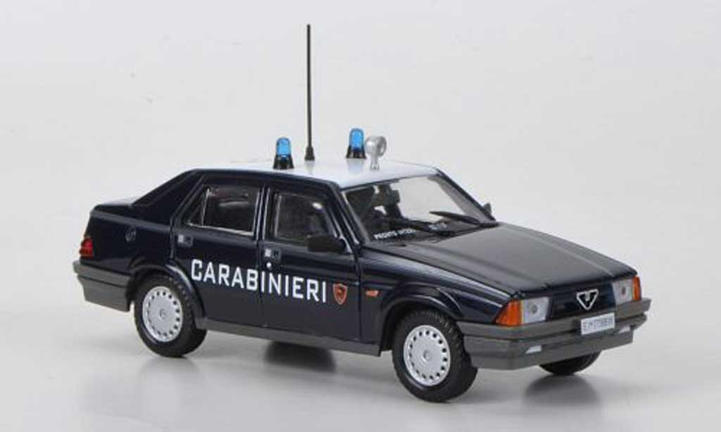 Alfa Romeo 75 1/43 Hachette Carabinieri 1988 diecast model cars