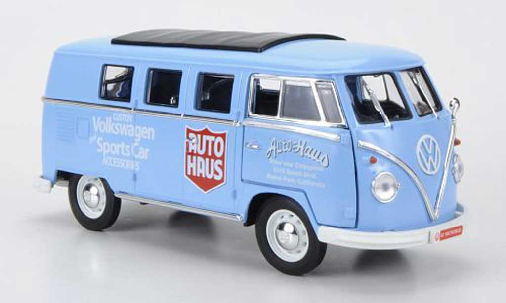 Volkswagen Combi 1/18 Greenlight T1 Samba Autohaus - Custom and Sports Car Accessories 1962 diecast model cars