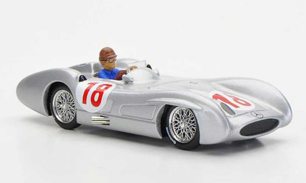 Mercedes W 196 1/43 Brumm C No.18 J.M.Fangio GP Italien 1955 diecast model cars