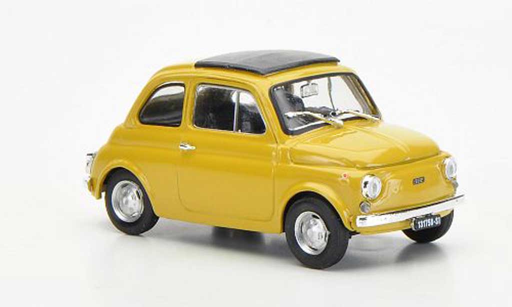 Fiat 500 R 1/43 Brumm R beige geschlossenes Faltdach 1972 diecast model cars