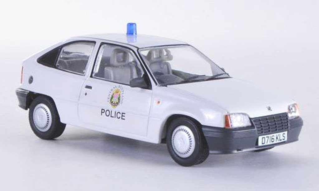 Opel Astra 1/43 Vanguards Mk2 Merit Central Scotland Police Police (UK) RHD diecast model cars