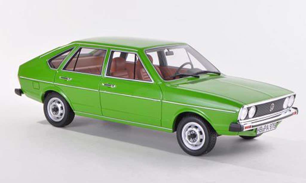 Volkswagen Passat 1/18 BoS Models TS (B1) grun limitierte Auflage 1.000 Stuck 1976 diecast model cars