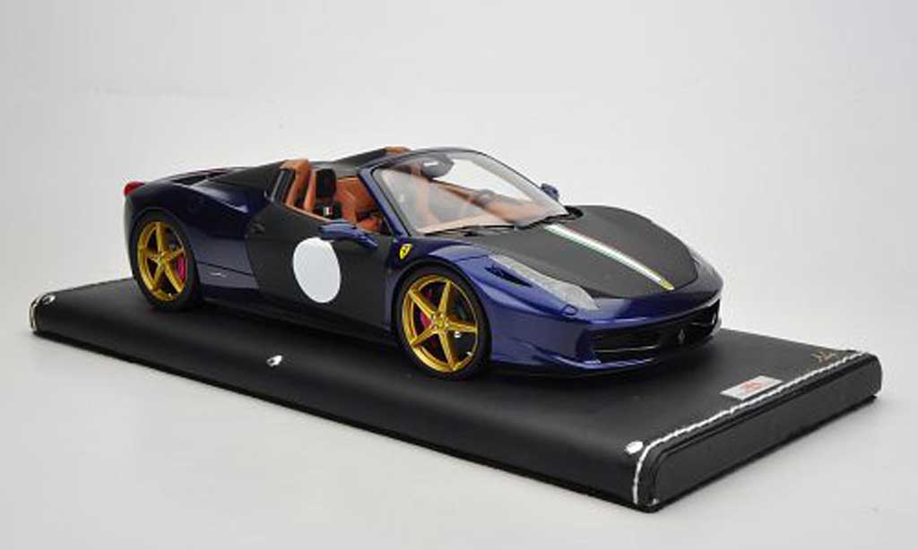 Ferrari 458 Italia Spider 1/18 MR Collection Italia Spider blue/matt black diecast model cars