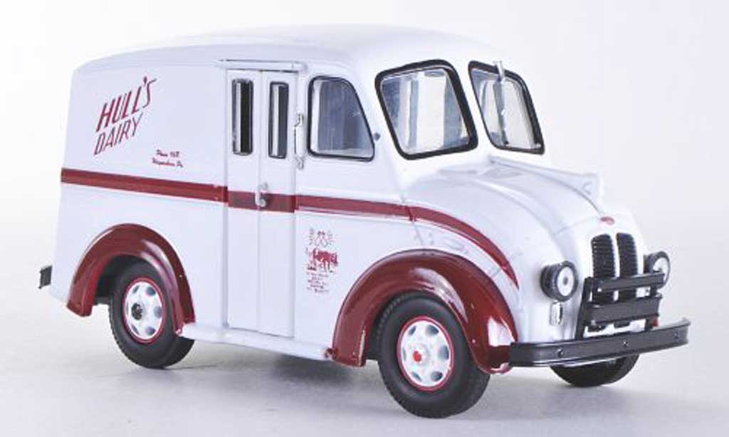 Divco Delivery 1/43 American Heritage Models Hull's Dairy diecast model cars