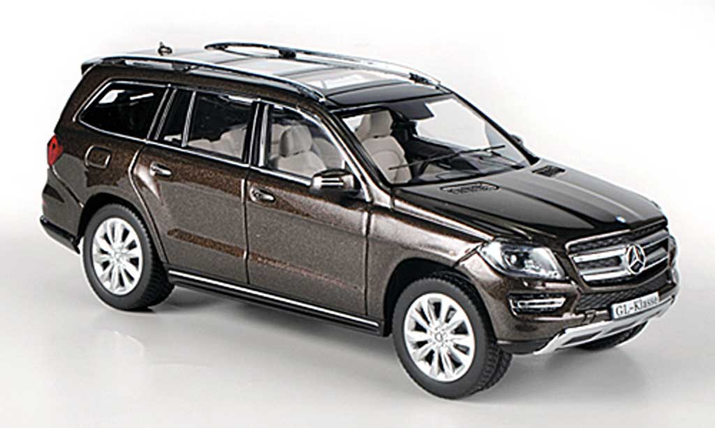 Mercedes Classe GLK 1/43 Norev (X166) brown 2012 diecast model cars