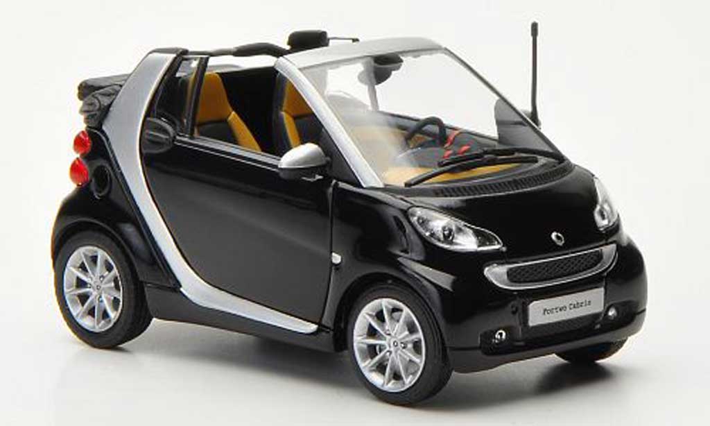 Smart ForTwo 1/43 Minichamps Convertible black/grey 2010 diecast model cars