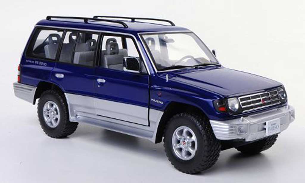 Mitsubishi Pajero 1/18 Sun Star 24V V6 3500 blue/grey 1998 diecast model cars
