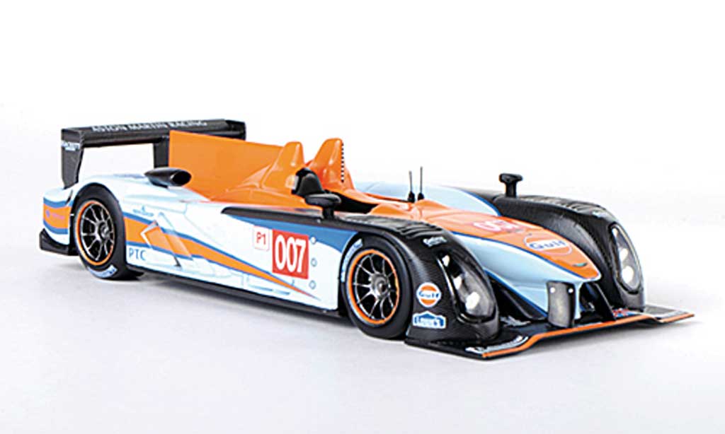 Aston Martin AMR One 1/43 IXO No.007 Gulf Presentationsfahrzeug 2011 diecast model cars