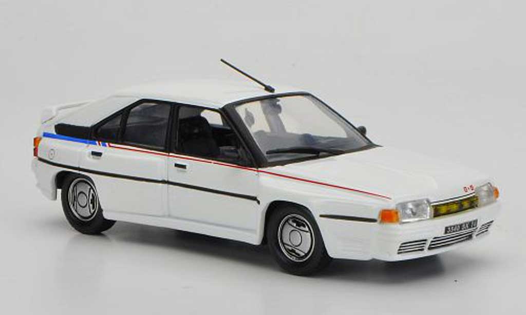 Citroen BX 4TC 1/43 Nostalgie 4TC white 1986 diecast model cars