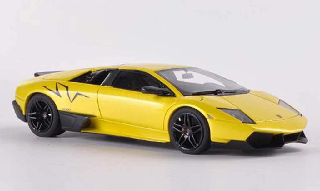 Lamborghini Murcielago LP670 1/43 Look Smart LP670 SV Fixed Wing yellow diecast model cars