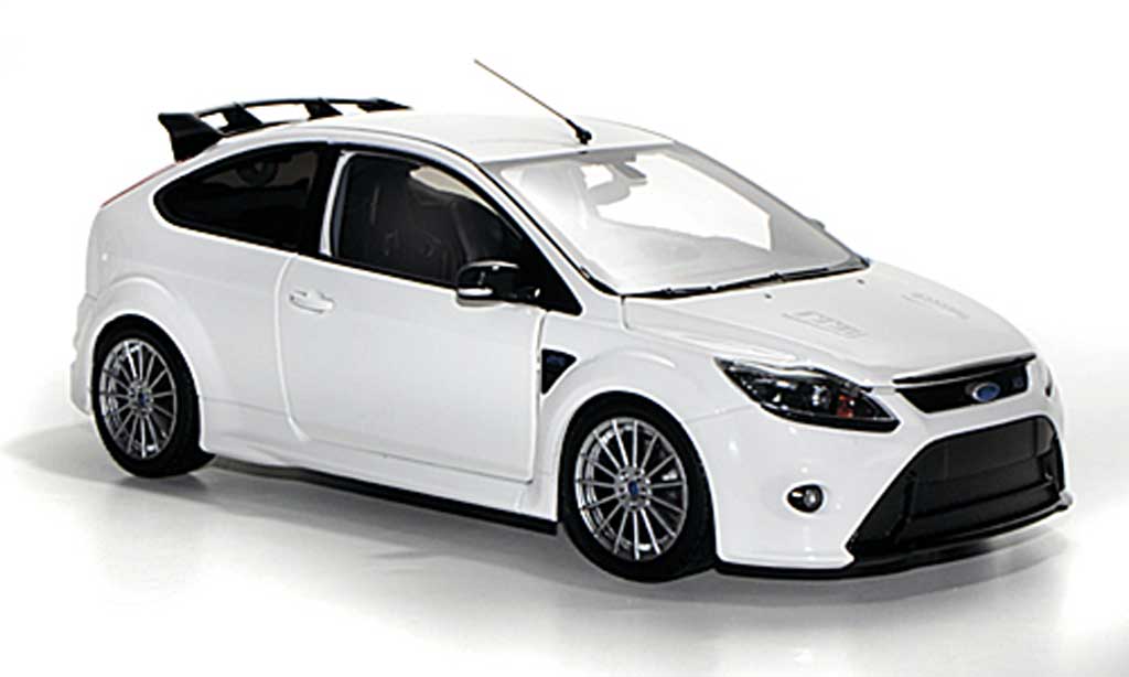 Ford Focus RS 1/18 Minichamps RS MkII white 2010 diecast model cars