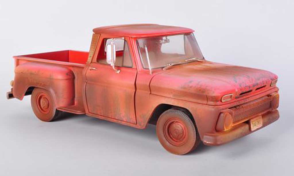 Chevrolet C-10 1/18 Greenlight Stepside red Twilight - Bella's Chevy Truck 1963 diecast model cars