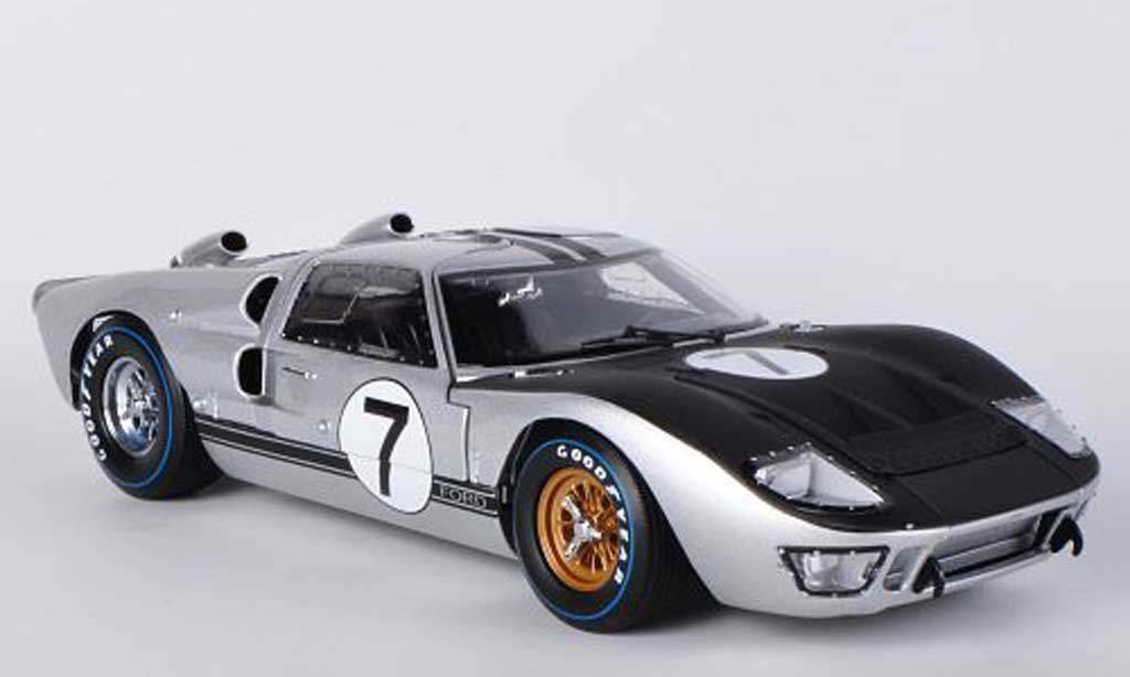 Ford GT40 1/18 Shelby Collectibles GT 40 MkII No.7 Alan Mann Racing G.Hill / B.Muir 1966 diecast model cars