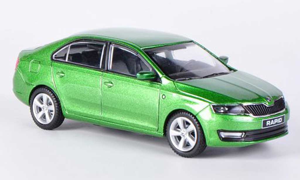 Skoda Rapid 1/43 Abrex grun 2012 diecast model cars