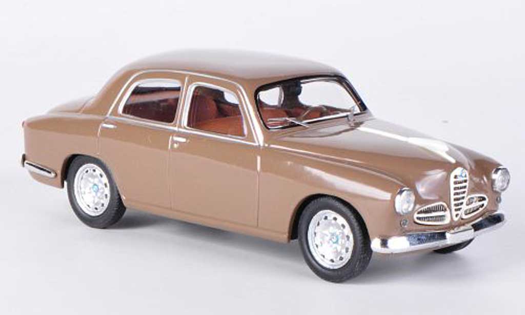 Alfa Romeo 1900 1/43 M4 Berlina brown 1976 diecast model cars