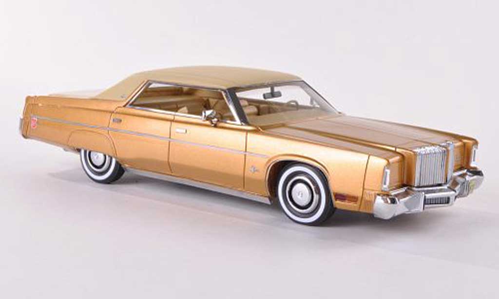 Chrysler Imperial 1/43 Neo 4-Door Hardtop Sedan gold/mattbeige 1975 diecast model cars