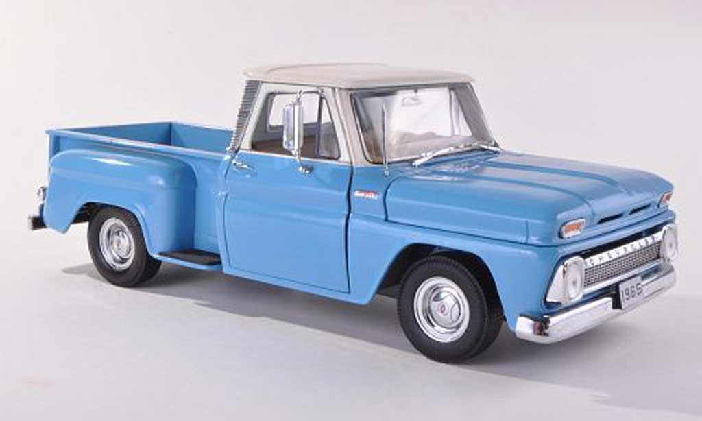 Chevrolet C-10 1/43 Sun Star Pick Up Stepside clair-blue / beige diecast model cars