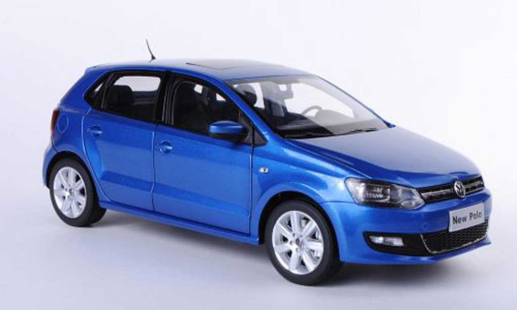 Volkswagen Polo 1/18 Paudi V blue Asien-Version 2011 diecast model cars