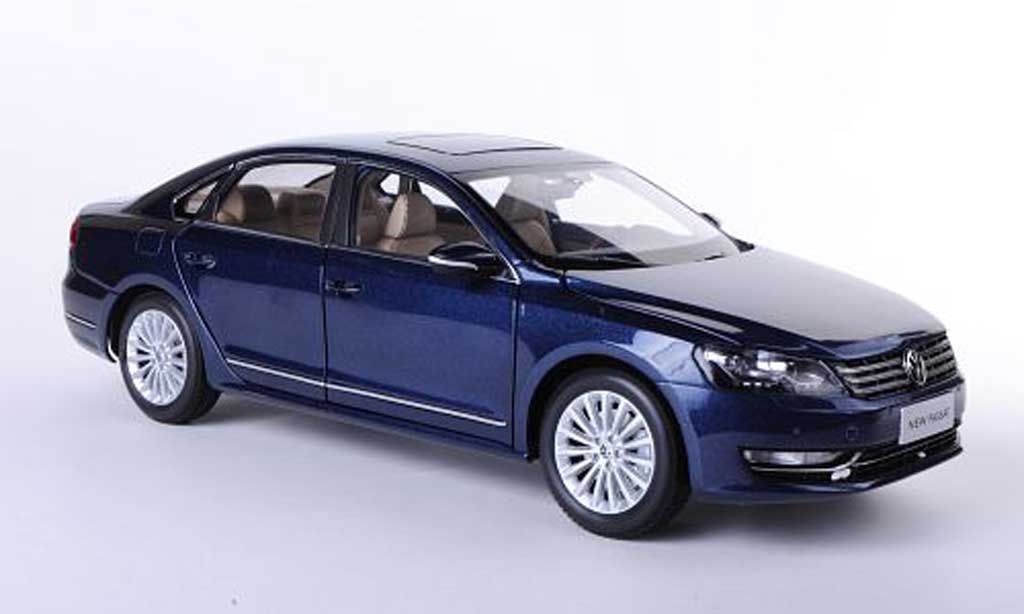 Volkswagen Passat 1/18 Paudi (NMS) blue Asien-Version 2011 diecast model cars