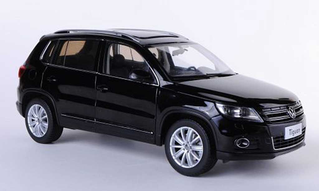 Volkswagen Tiguan 1/18 Paudi black Asien-Version 2009 diecast model cars