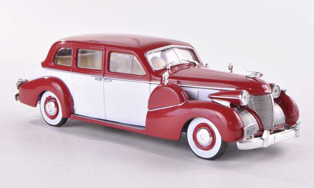 Cadillac Fleetwood 1/43 WhiteBox Series 75 V8 Sedan red/white 1939 diecast model cars