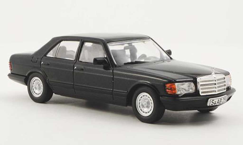 Mercedes 500 SE 1/43 WhiteBox SE (W126) black 1979 diecast model cars
