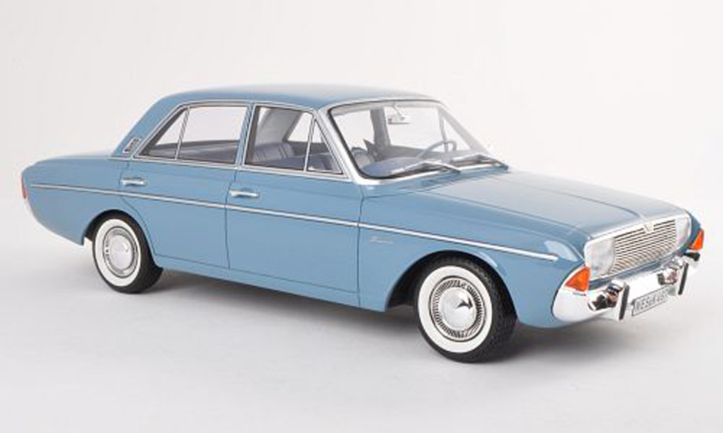 Ford Taunus 1965 1/18 BoS Models 1965 20M (P5) clair-blue limitee edition 1.000 pieces diecast model cars