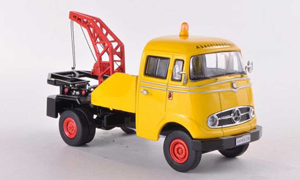 Mercedes L319 1/43 Premium ClassiXXs L 319 Abschleppwagen yellow diecast model cars