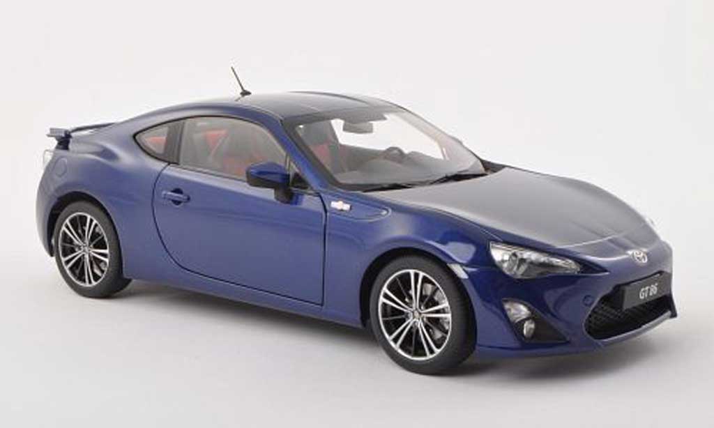Toyota 86 2012 1/18 Autoart 2012 GT (Europa Version/LHD) black-blue diecast model cars