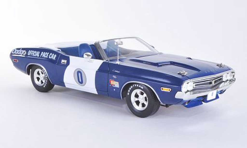 Dodge Challenger 1971 1/18 Greenlight 1971 Ontario Motor Speedway Pace Car diecast model cars