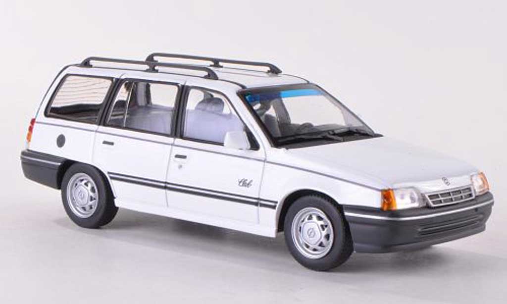 Opel Kadett E 1/43 Minichamps E Caravan white 1989 diecast model cars