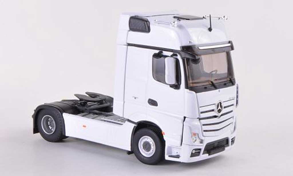 Mercedes Actros 1/43 Eligor MP4 Gigaspace white Solo-Zugmaschine diecast model cars