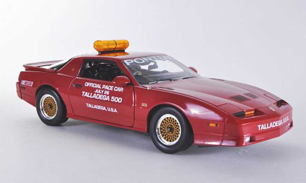 Pontiac Trans Am 1/18 Greenlight GTA Talladega 500 Pace Car 1987 diecast model cars