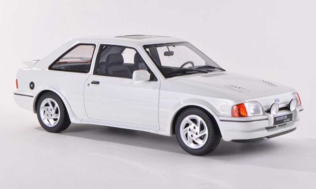 Ford Escort MK3 1/18 Ottomobile MK3 Turbo MKIV white 1987 diecast model cars