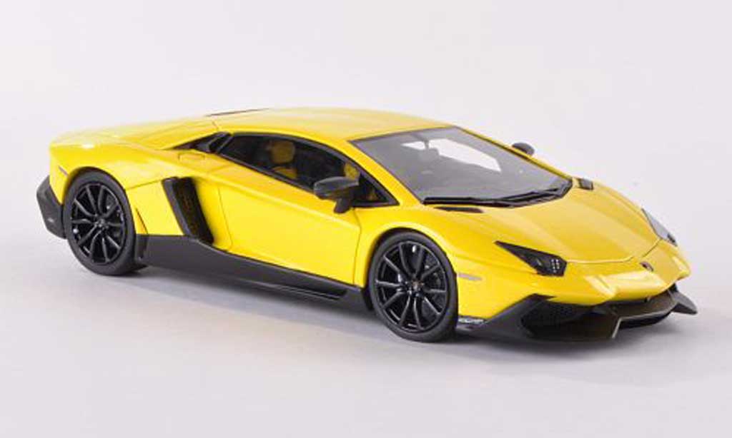 Lamborghini Aventador LP720-4 1/43 Look Smart LP720-4 yellow 50. Anniversary diecast model cars
