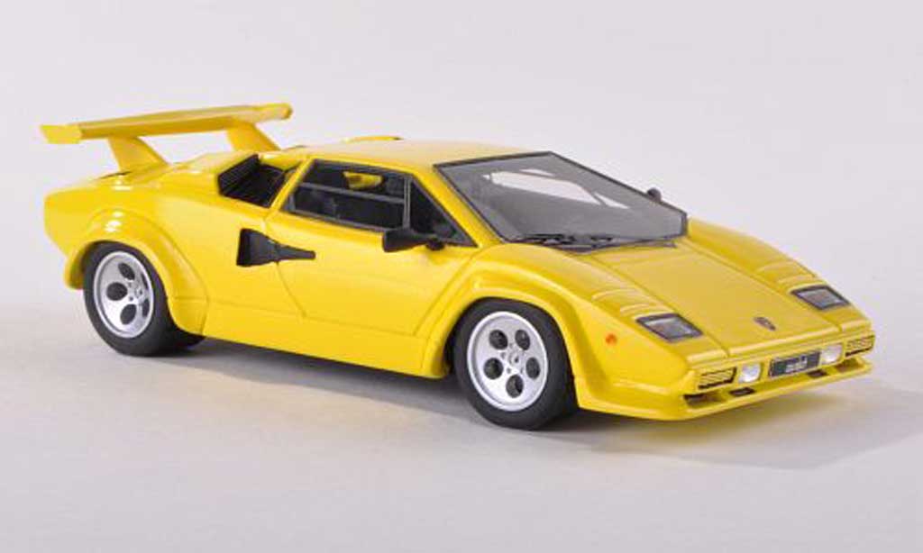 Lamborghini Countach LP 500 1/43 Look Smart LP 500 yellow 1982 diecast model cars