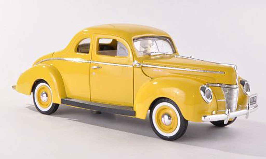 Ford Deluxe 1/18 Motormax yellow 1940 diecast model cars