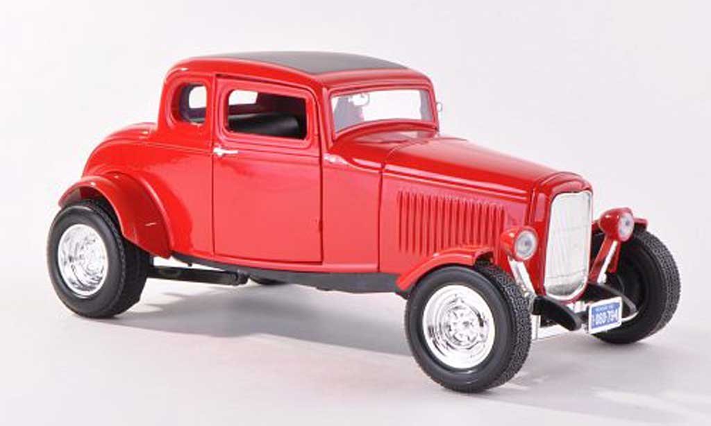Ford 1932 1/18 Motormax Five Window Coupe red diecast model cars