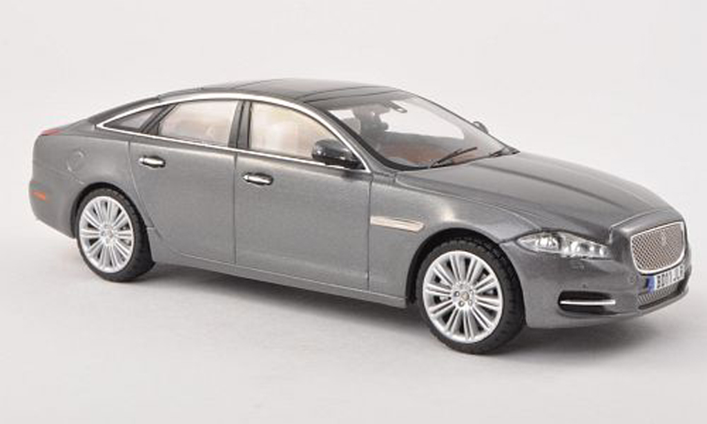Jaguar XJ 1/43 IXO grey RHD 2011 diecast model cars
