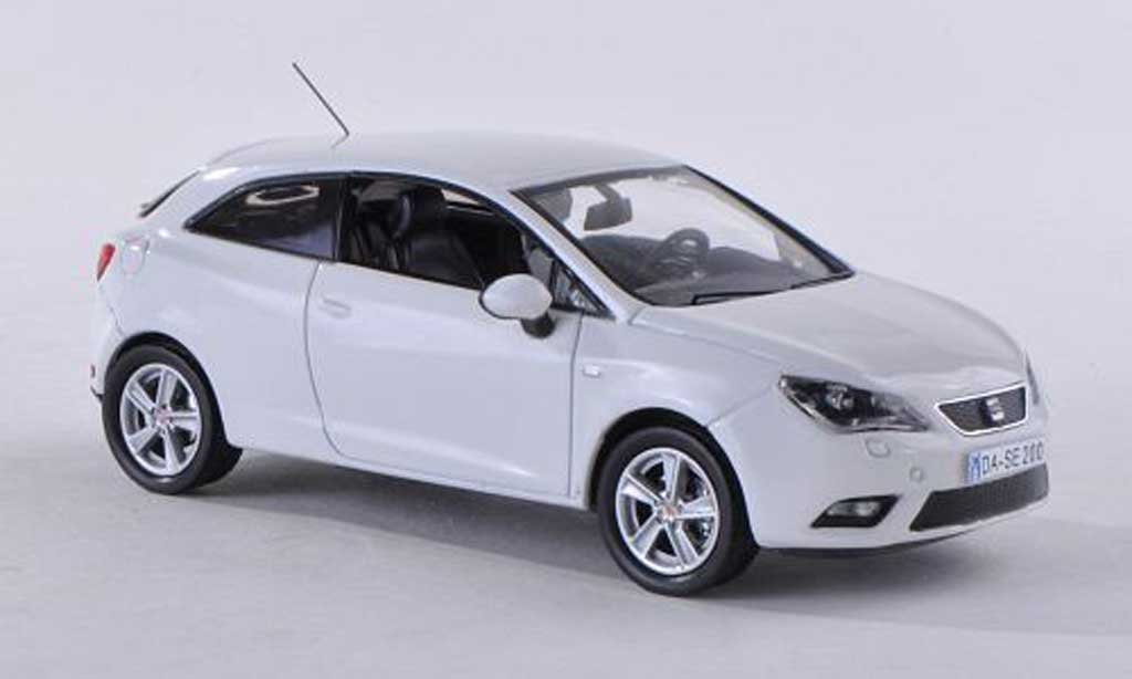 Seat Ibiza 1/43 Seat SC white 2013 diecast model cars