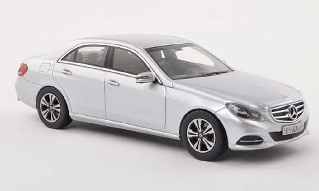 Mercedes Classe E 1/43 Kyosho (W212) d 2013 diecast model cars